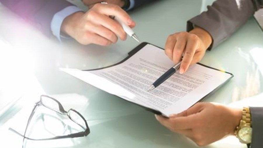 How much are solicitors fees for buying a house? Age Co
