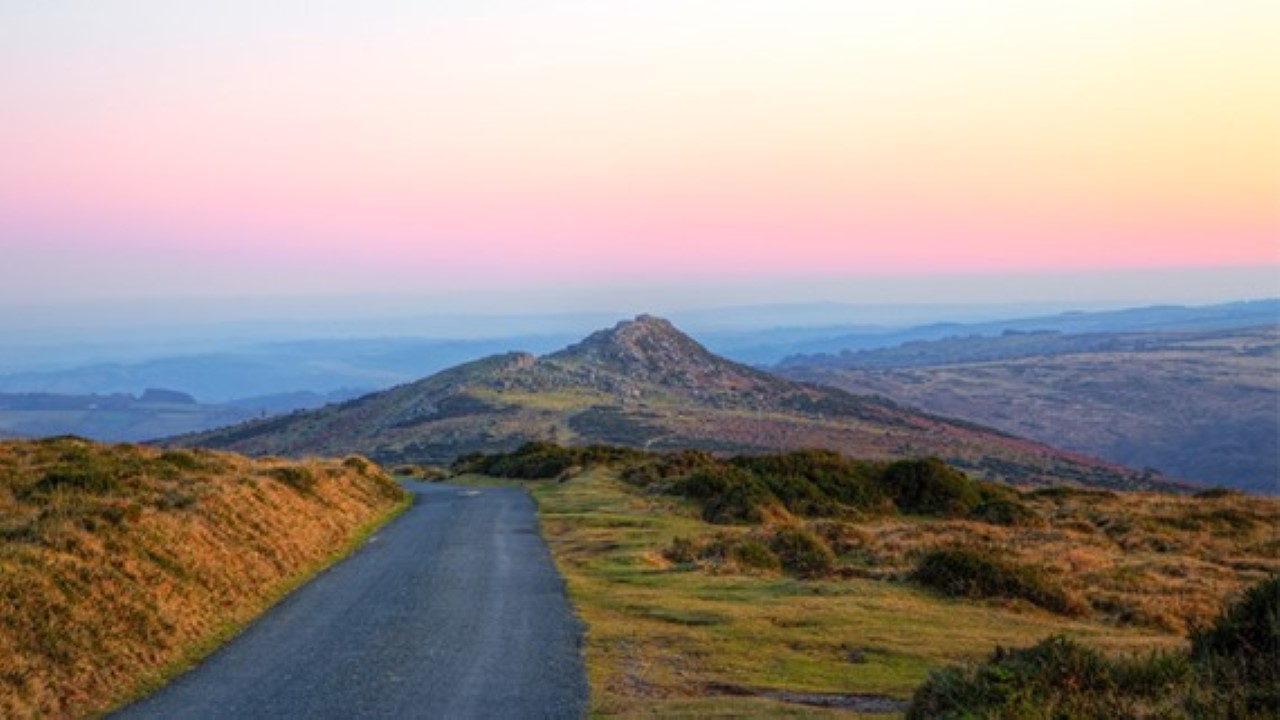 00184 - View of a road through Dartmoor at Sunset -16_9.jpg