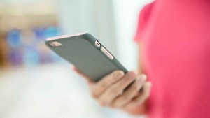 emergency-phone-call-hero-16-9-compressed